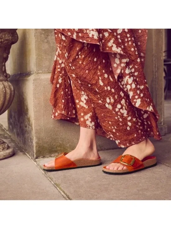 Birkenstock Madrid Big Buckle Oiled Leather Orange - Picture 1 of 7